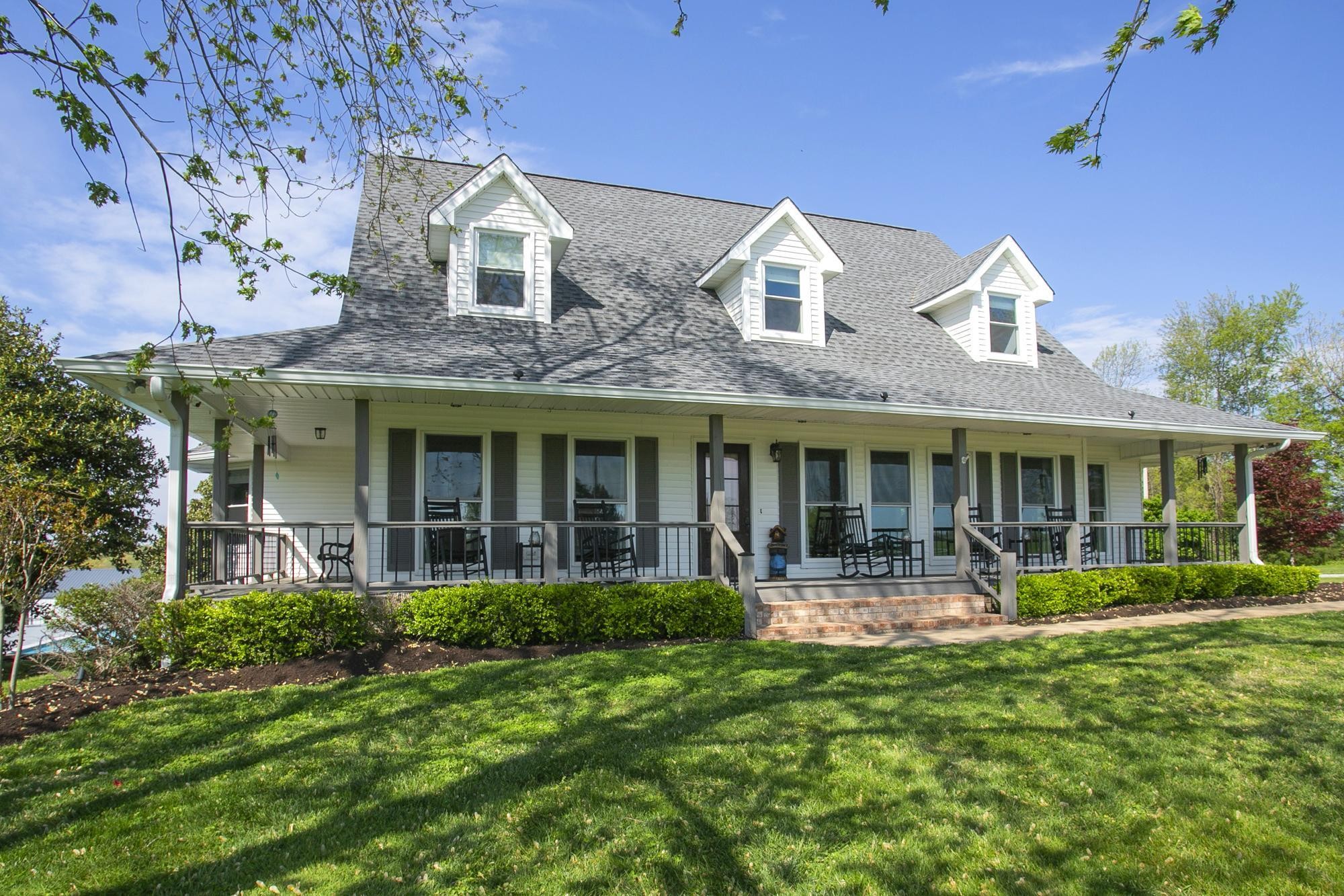 1043 Shelton Rd