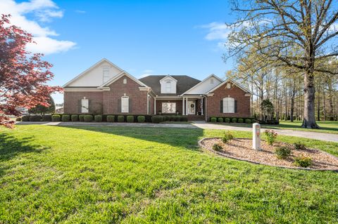 107 Heritage Cir Manchester TN 37355