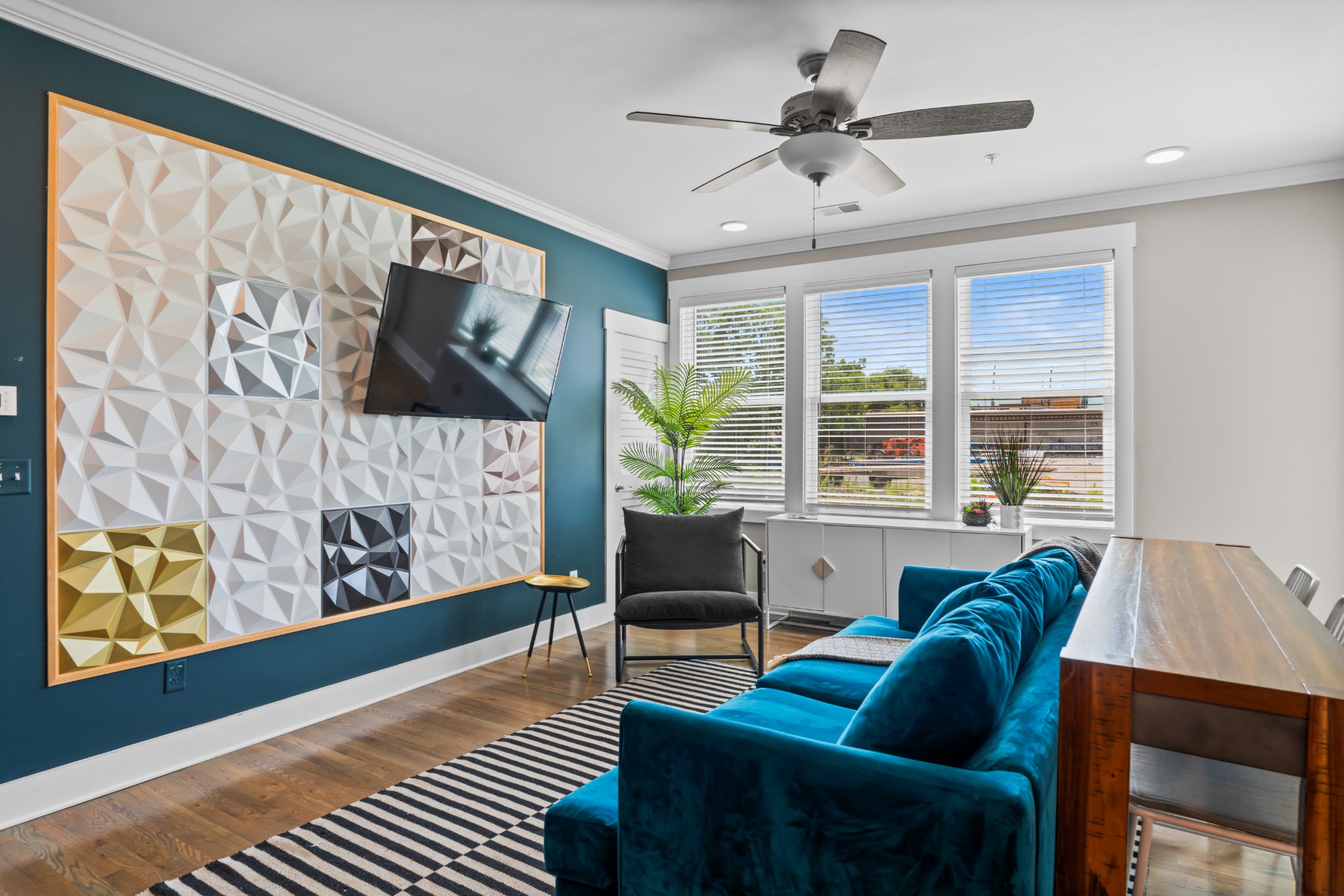 4405 Kentucky Ave 402