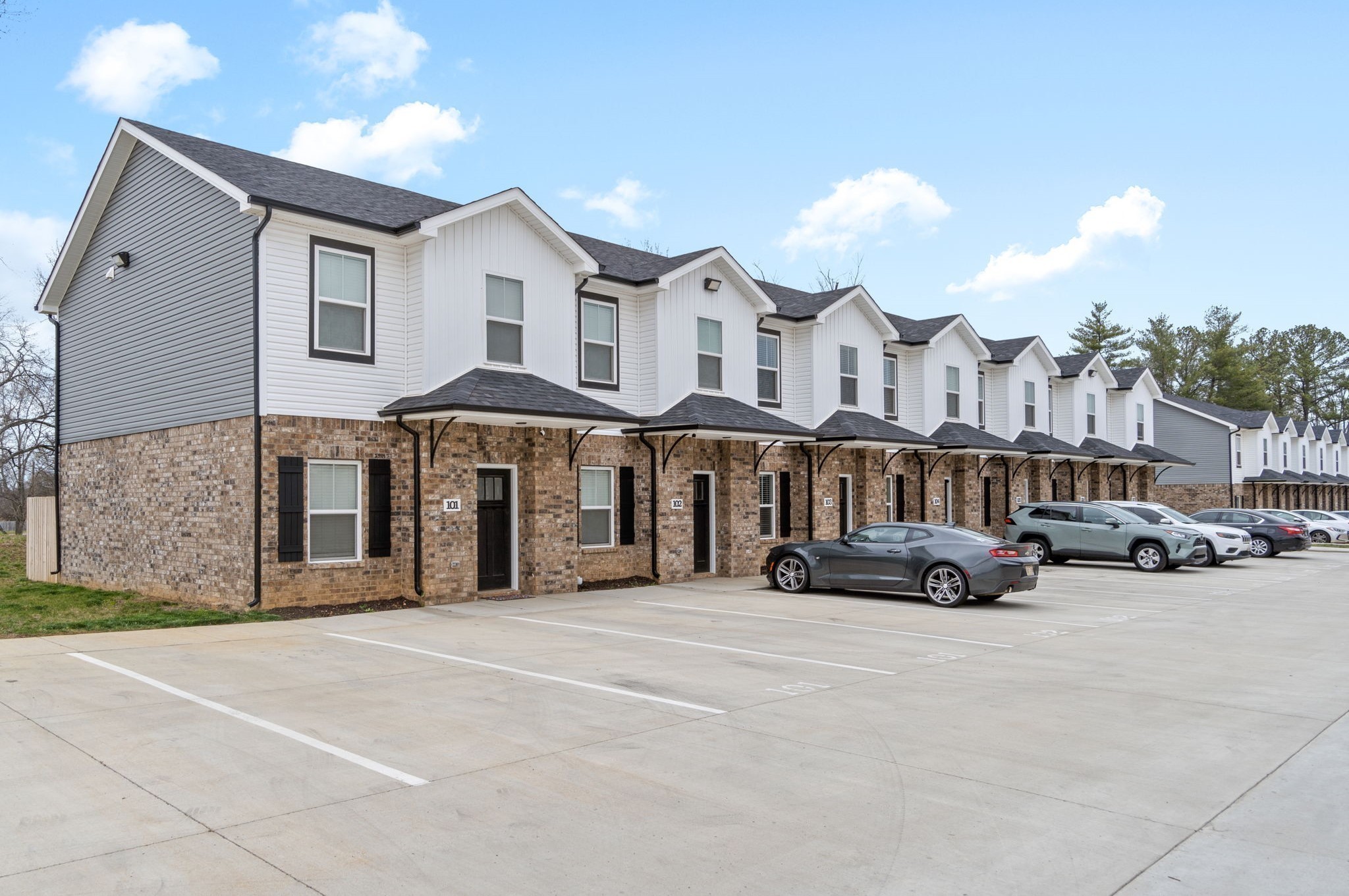 1625 Golf Club Ln 407