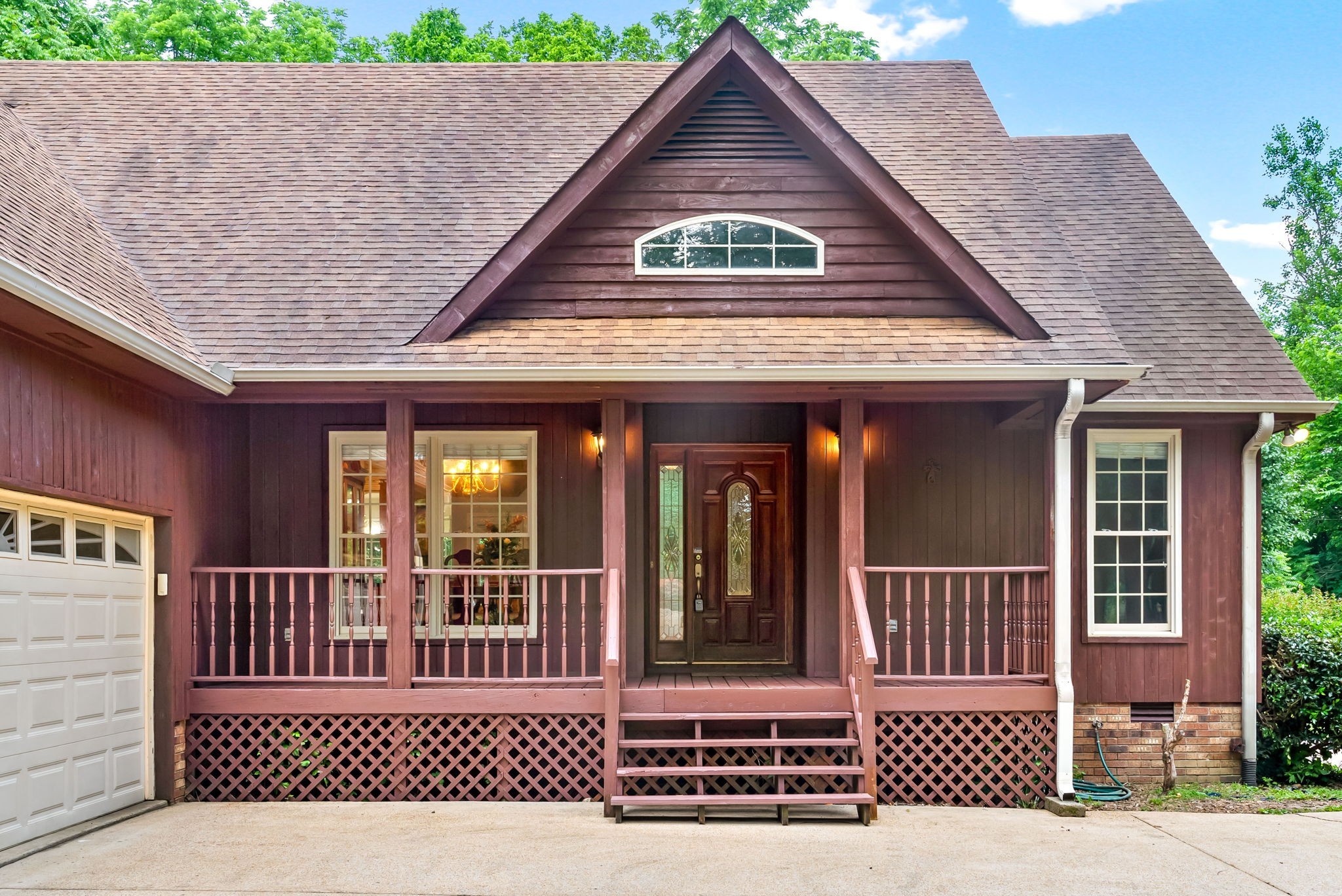 31 White Oak Rd