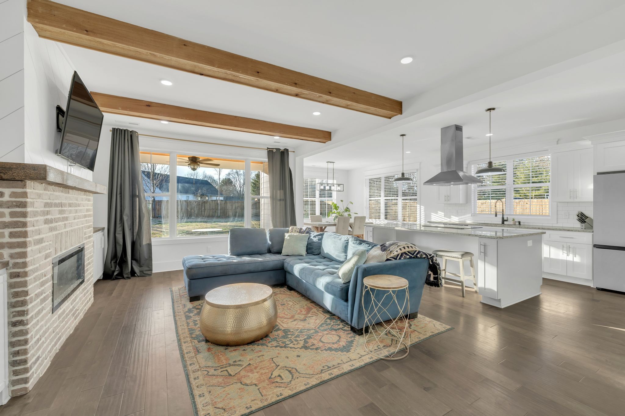 Murfreesboro, Tennessee 37128, United States, 3 Bedrooms Bedrooms, ,3 BathroomsBathrooms,Residential,Pending,80436