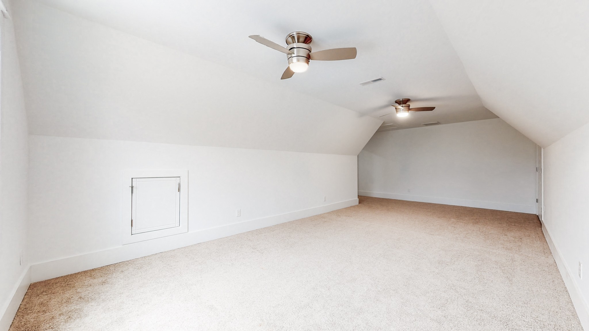 Murfreesboro, Tennessee 37128, United States, 3 Bedrooms Bedrooms, ,3 BathroomsBathrooms,Residential,Pending,80436