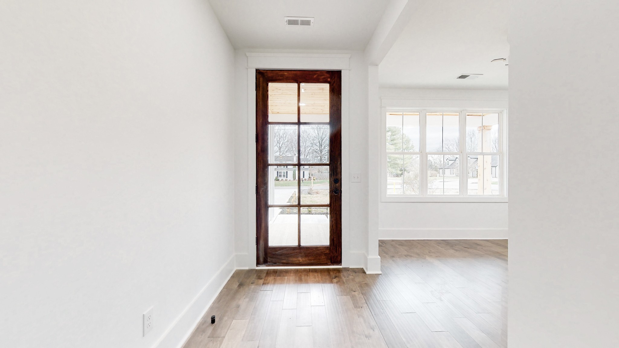 Murfreesboro, Tennessee 37128, United States, 3 Bedrooms Bedrooms, ,3 BathroomsBathrooms,Residential,Pending,80436