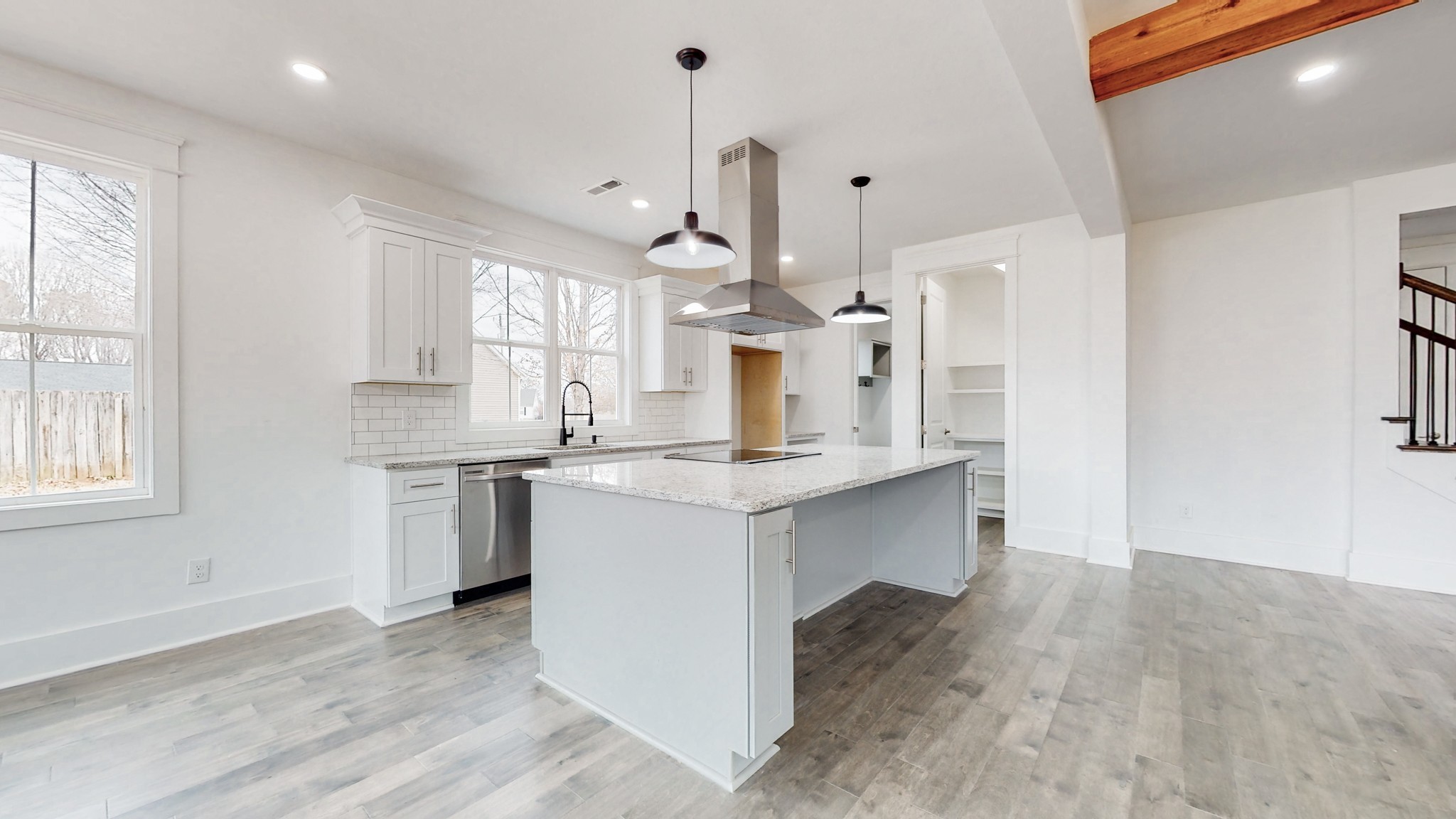 Murfreesboro, Tennessee 37128, United States, 3 Bedrooms Bedrooms, ,3 BathroomsBathrooms,Residential,Pending,80436