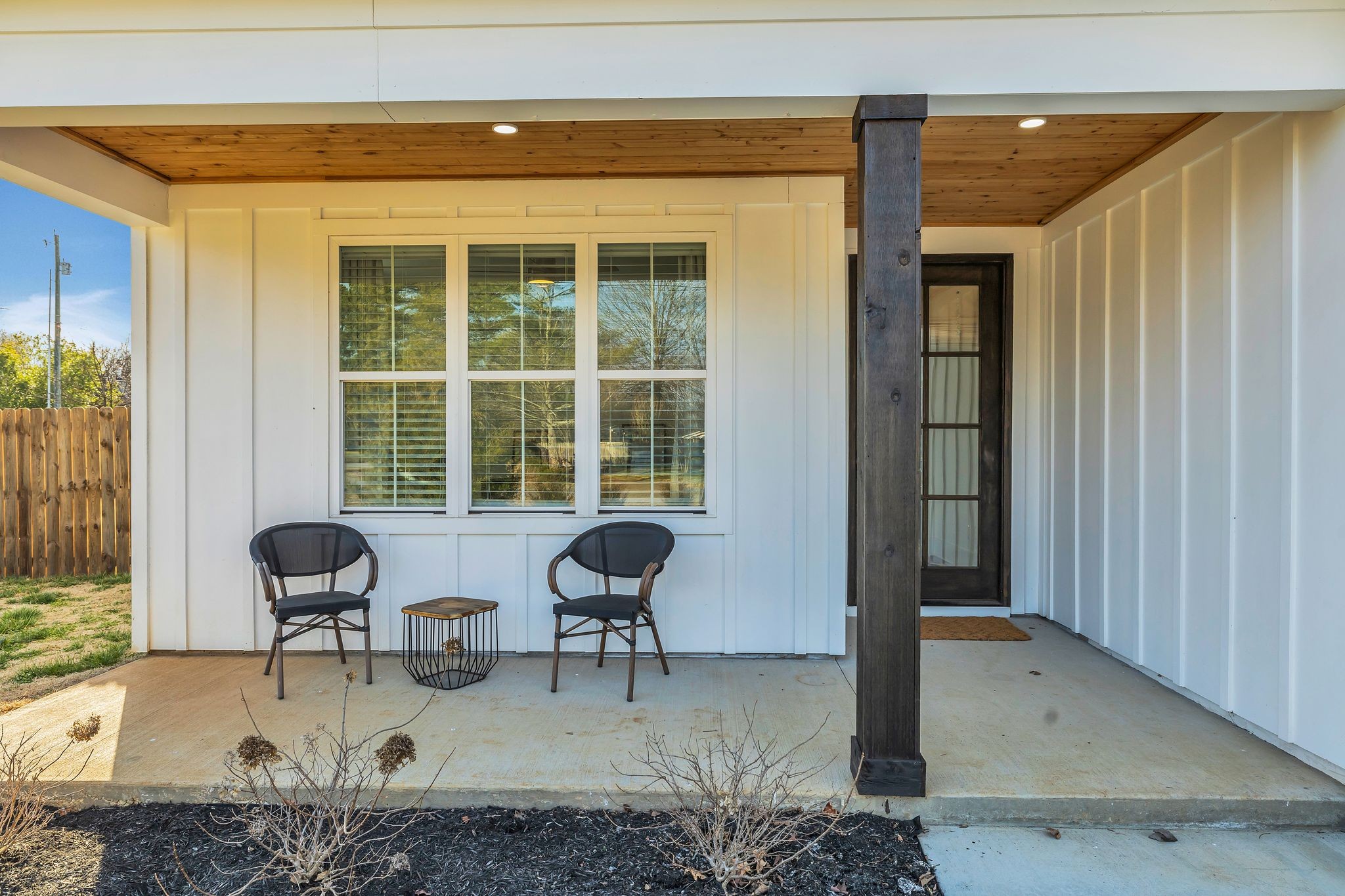 Murfreesboro, Tennessee 37128, United States, 3 Bedrooms Bedrooms, ,3 BathroomsBathrooms,Residential,Pending,80436