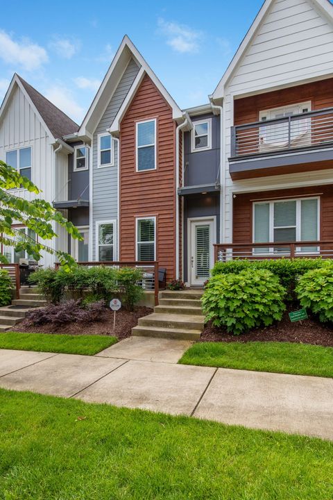 682 James Ave Nashville TN 37209