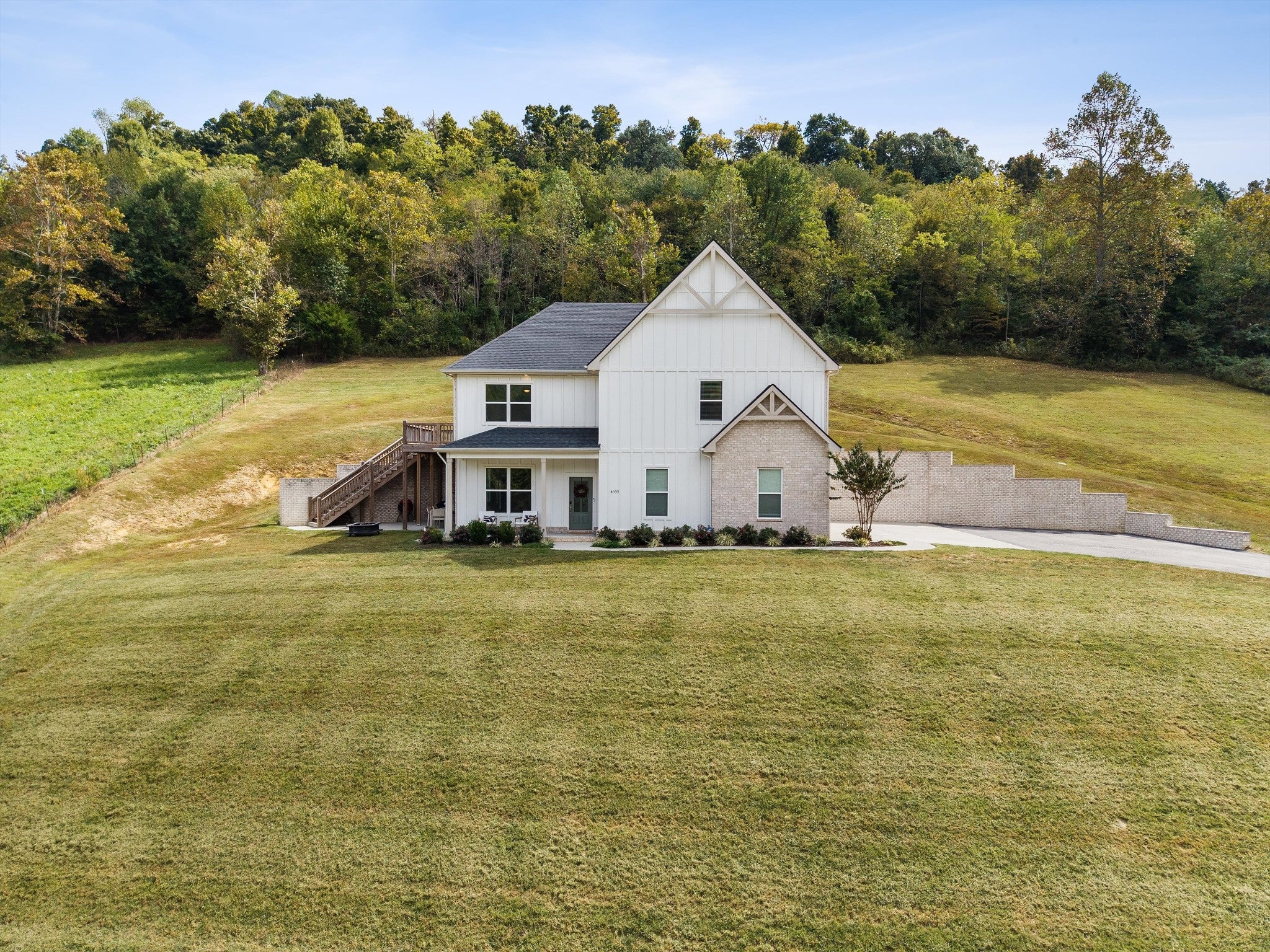 4692 Gossburg Rd