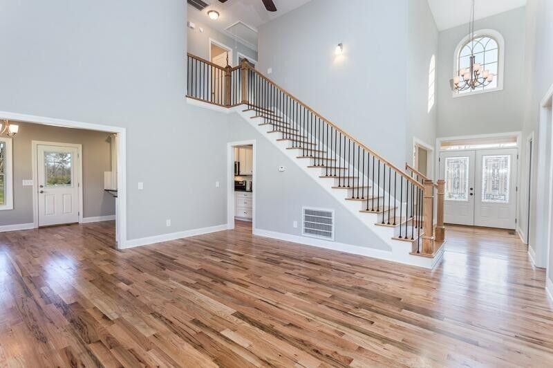 2043 Volunteer Drive SW