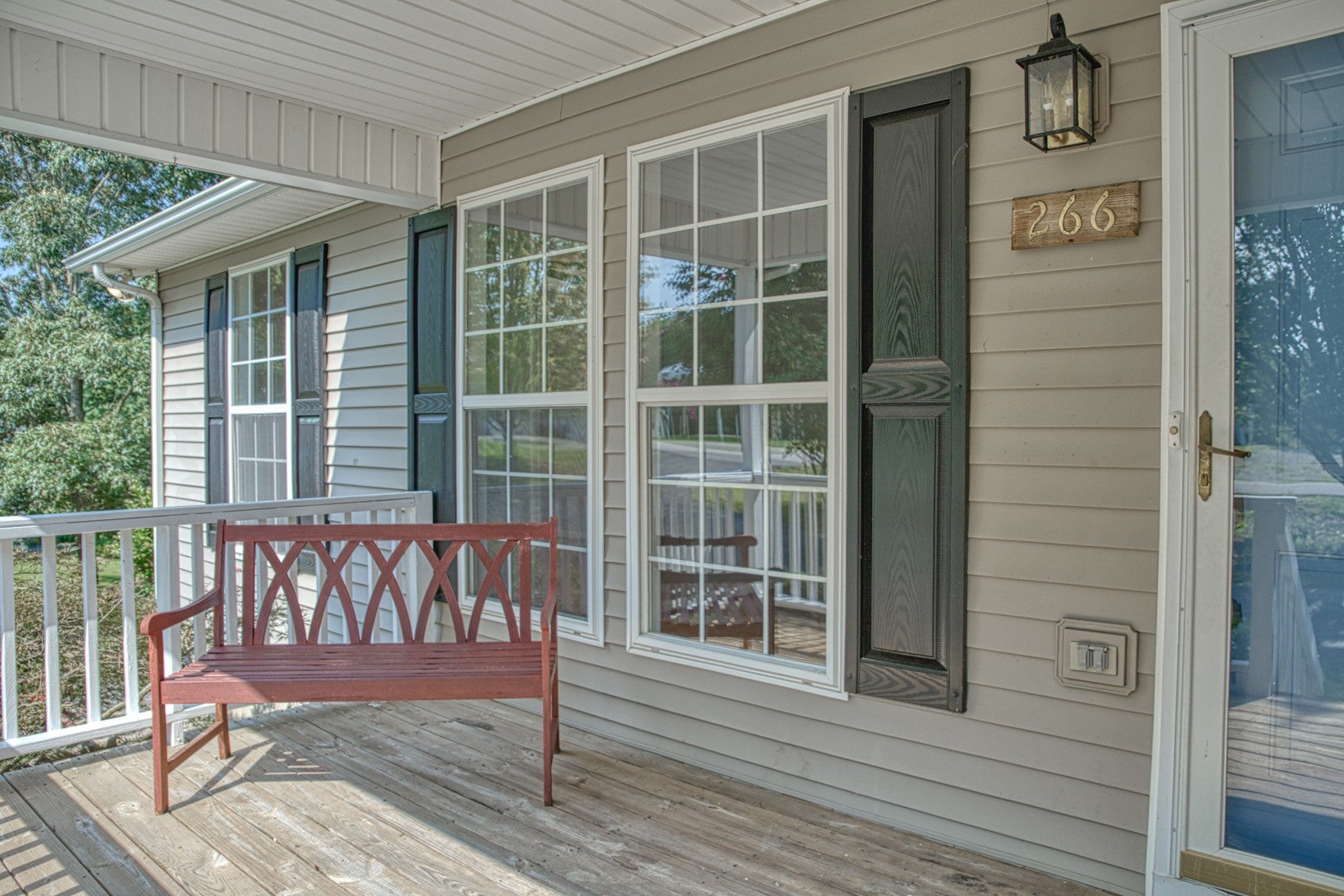 266 Bangham Rd E