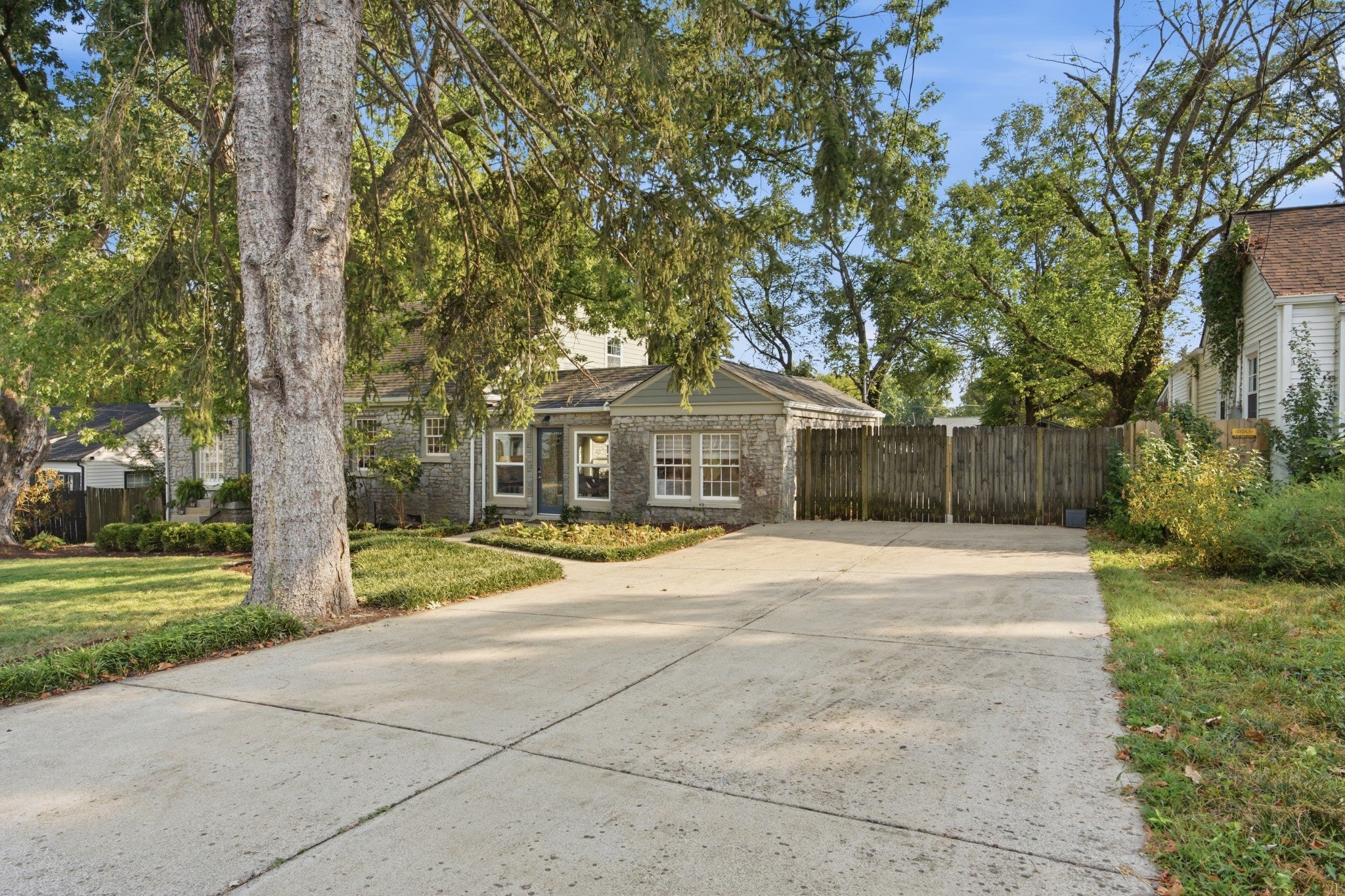816 Gwynn Dr