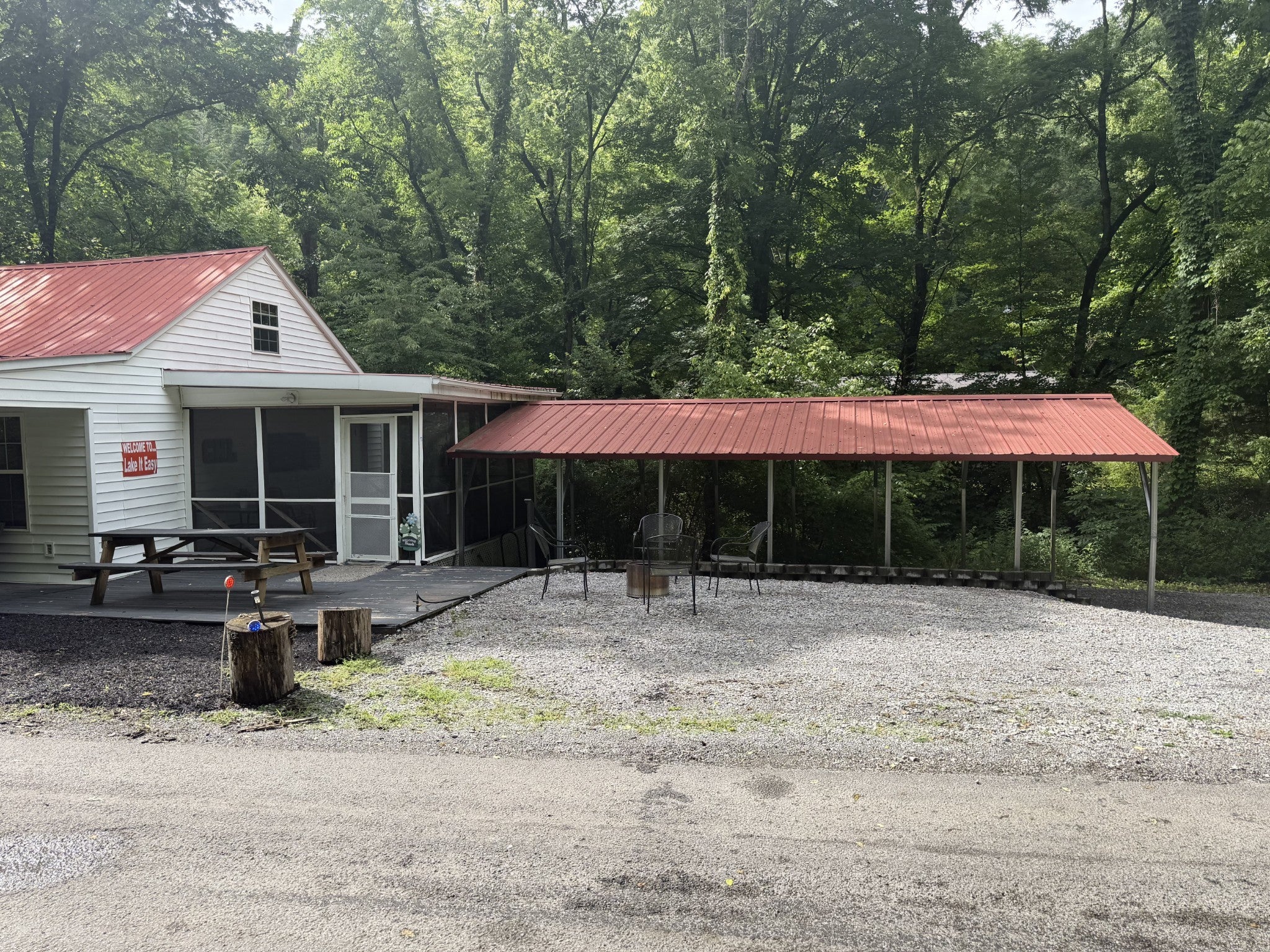 138 Cooper Ln