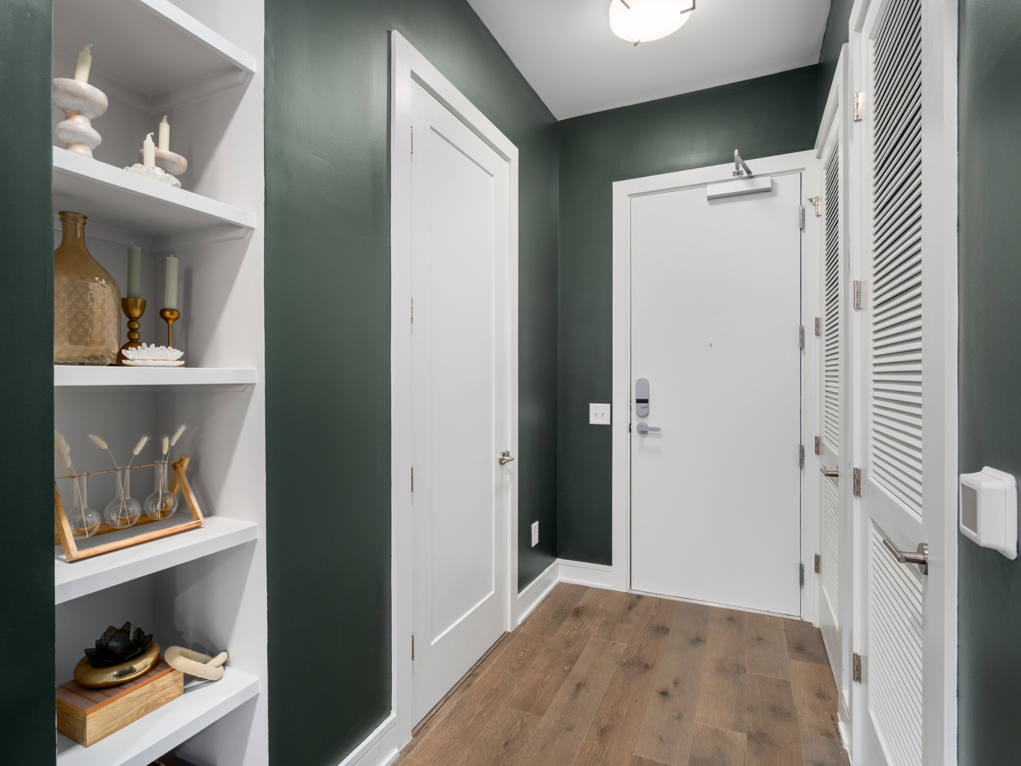 1125 10th Ave N 202