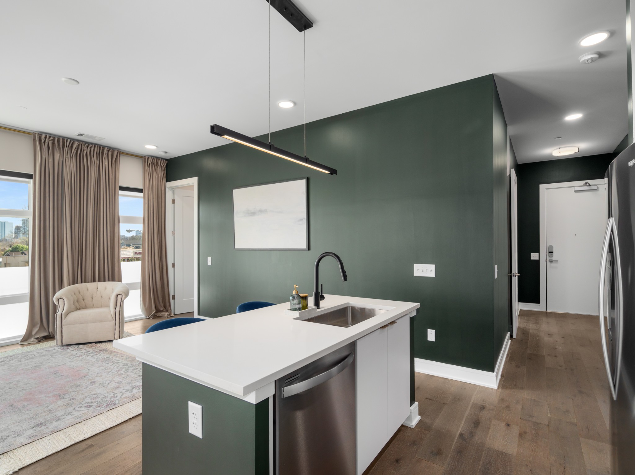 1125 10th Ave N 202