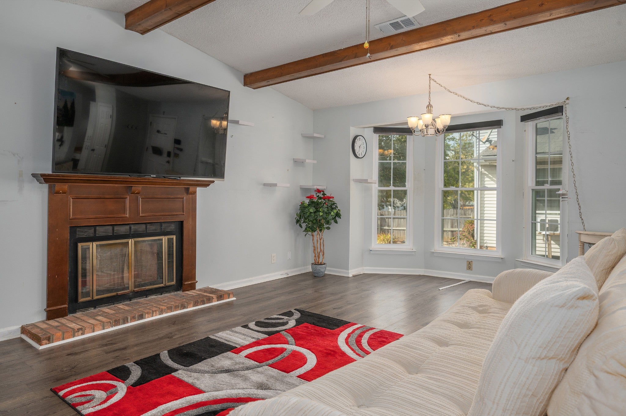 3014 Casa Dr