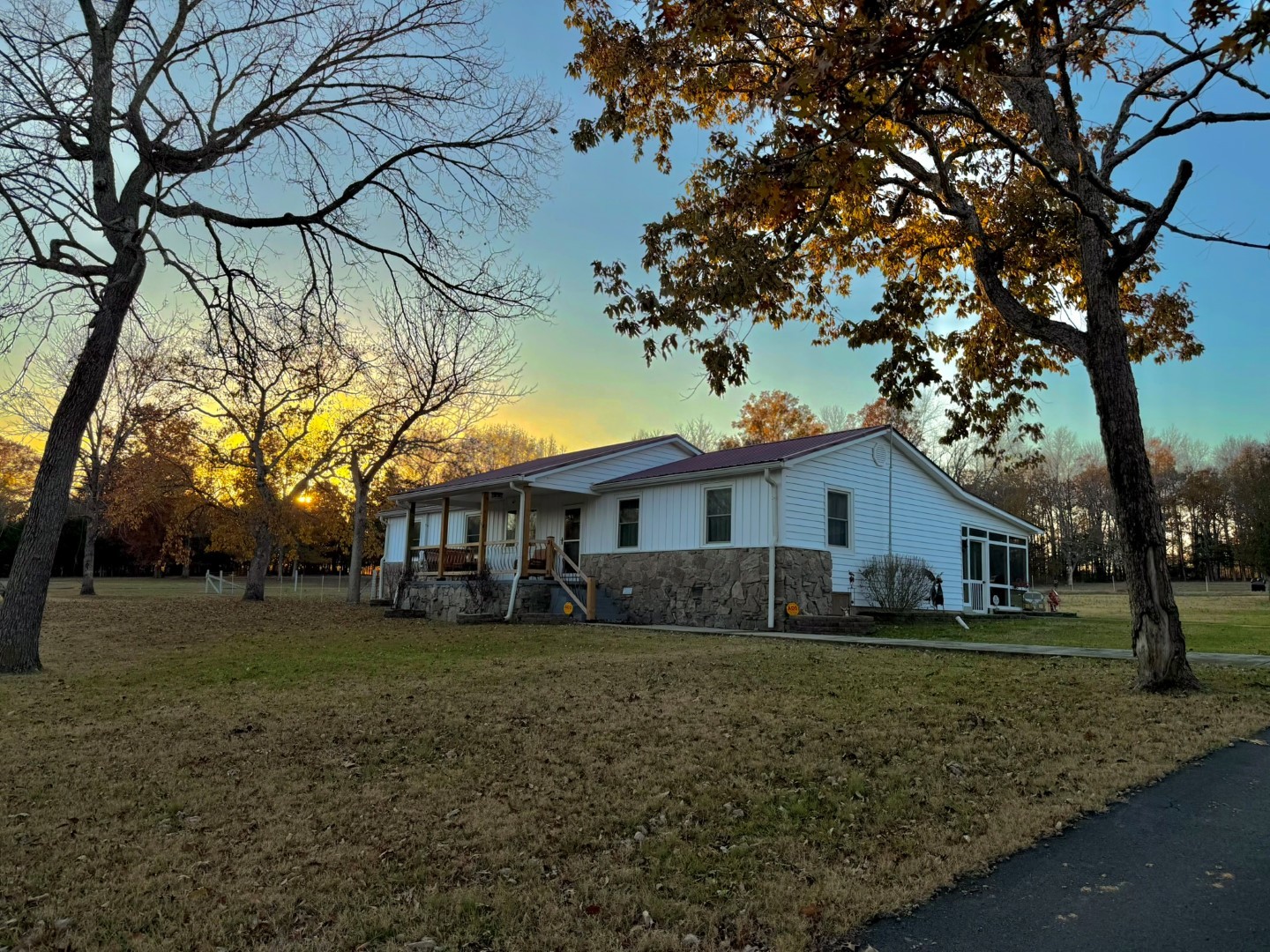 7656 Old Jackson Ridge Rd