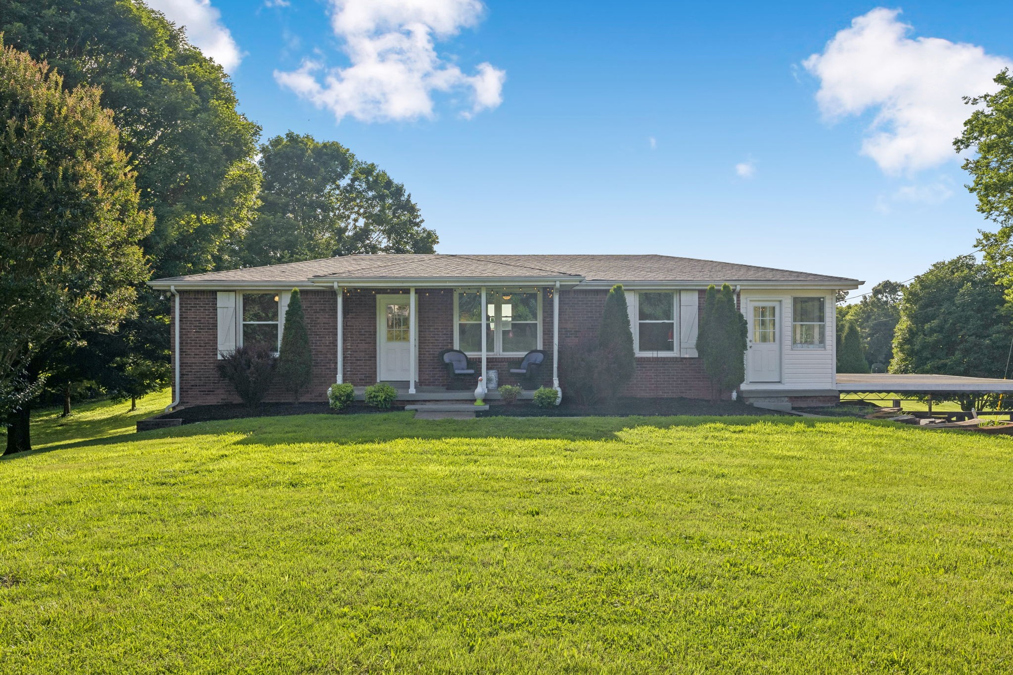 1326 Shahan Rd