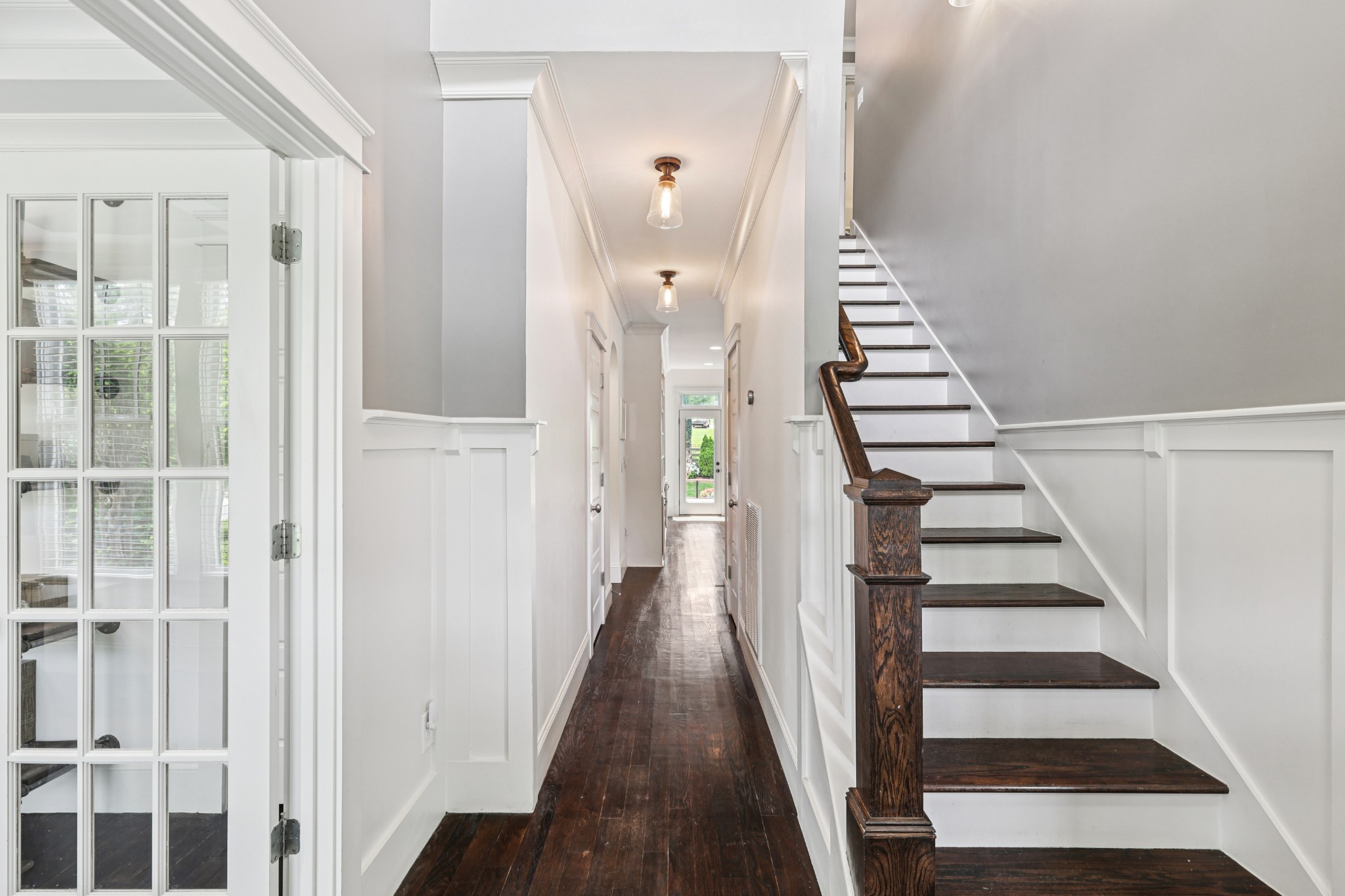 2809 Vaulx Ln