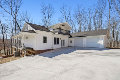 6130 Clydeton Rd Waverly TN 37185