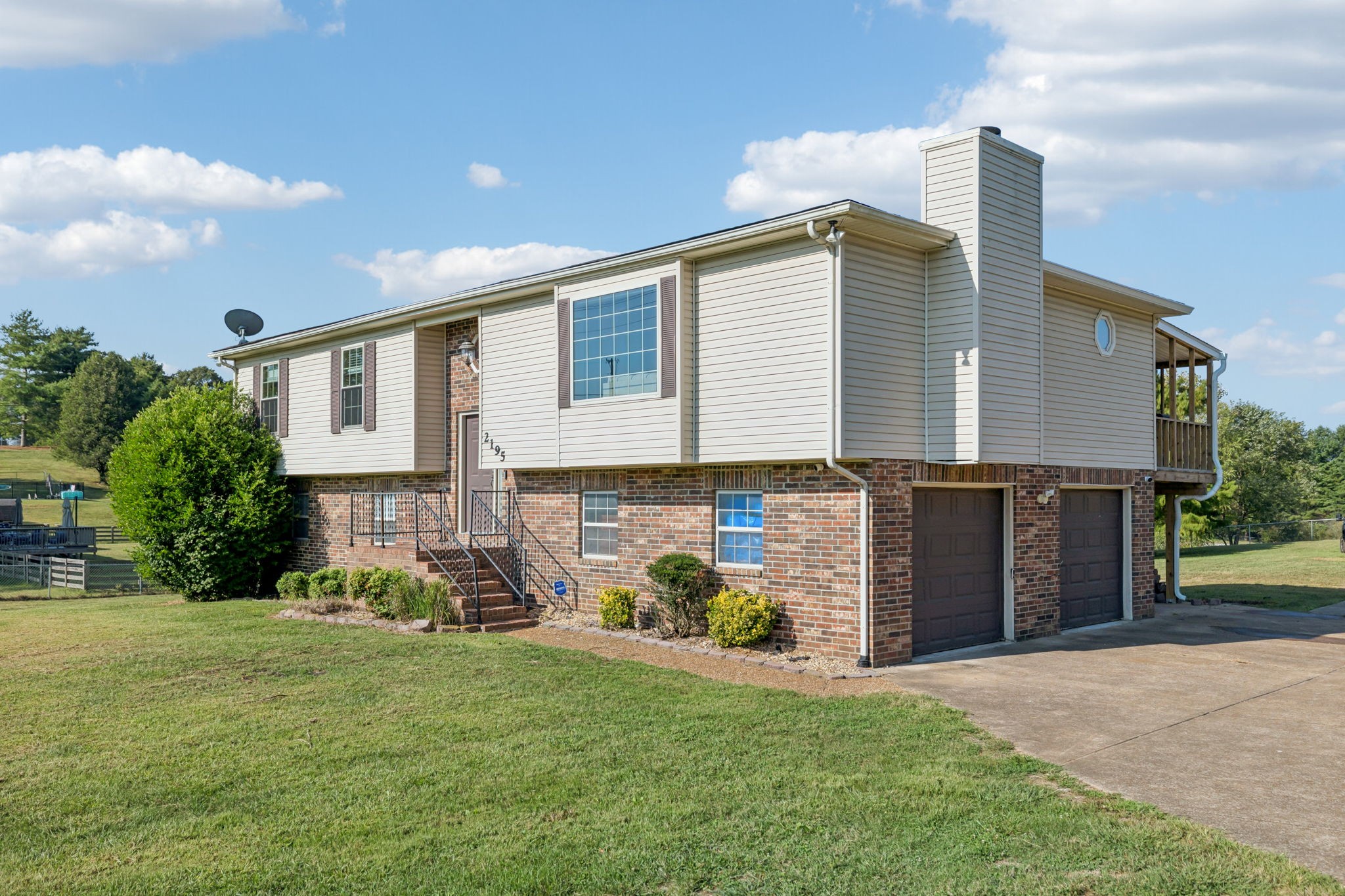 2195 Clara Mathis Rd