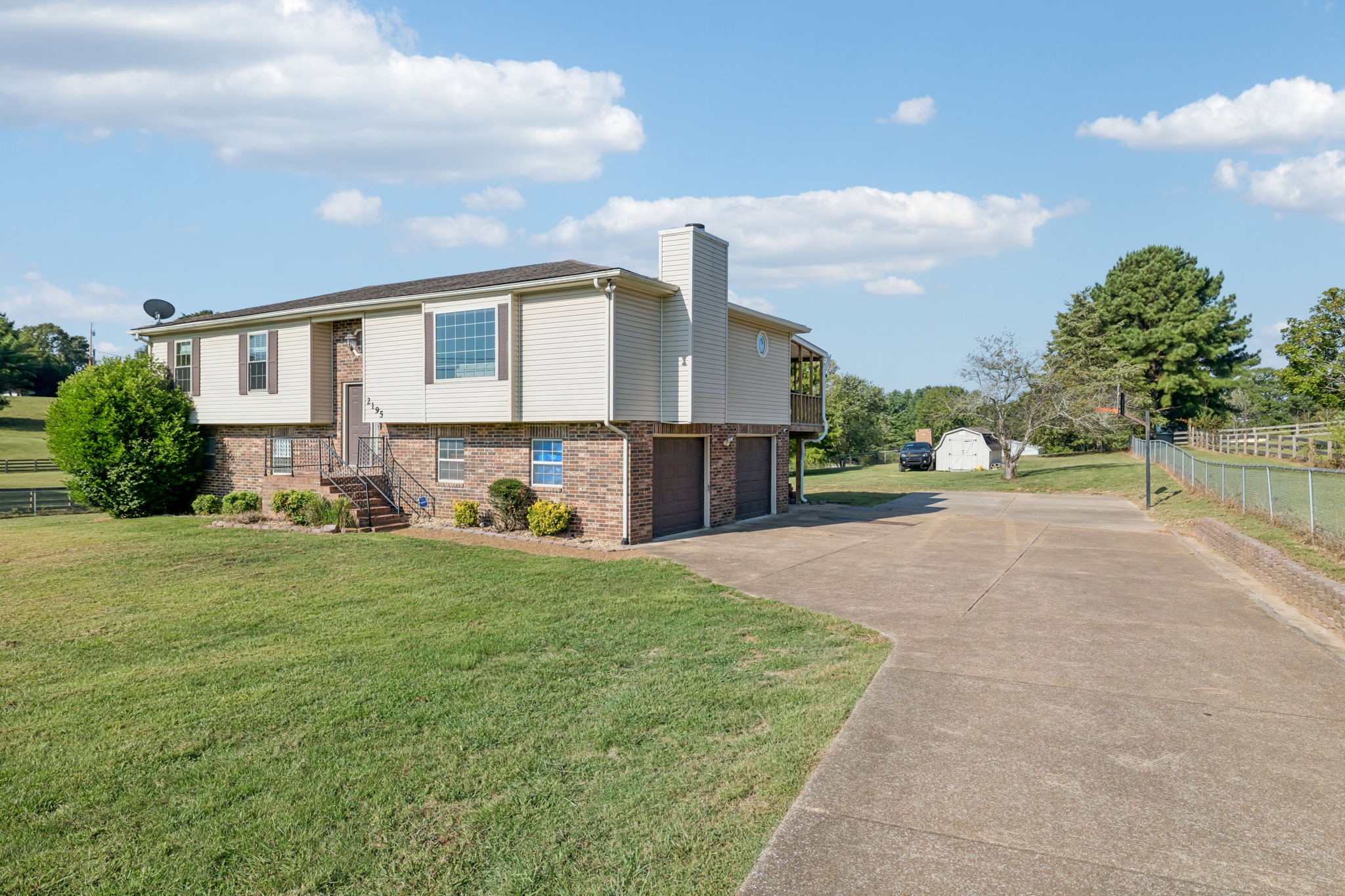 2195 Clara Mathis Rd