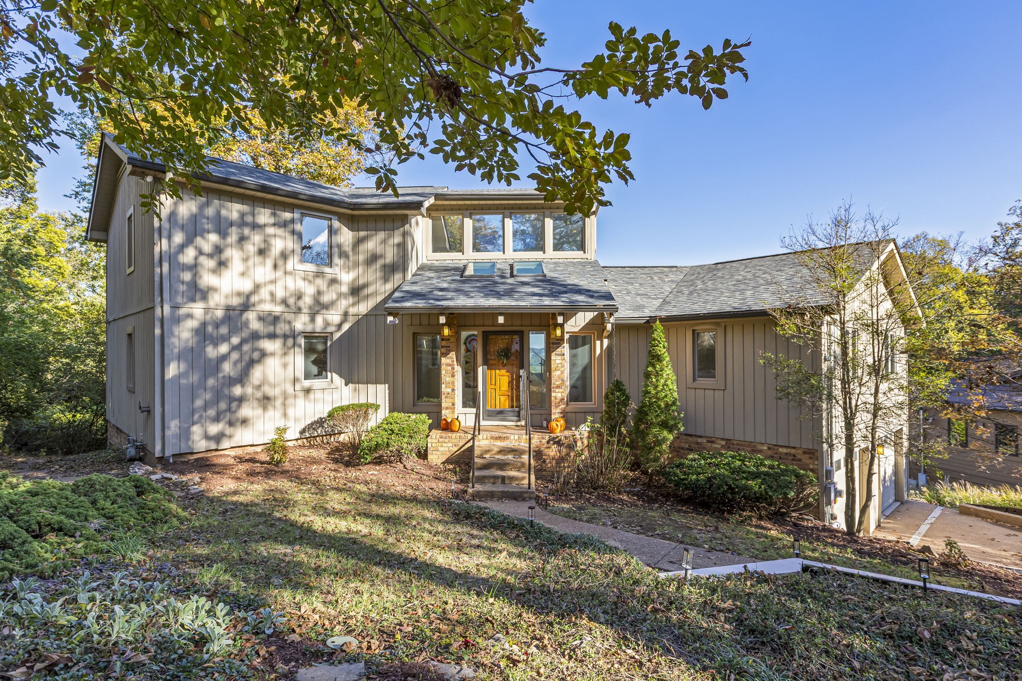 1426 Robert E Lee Ln