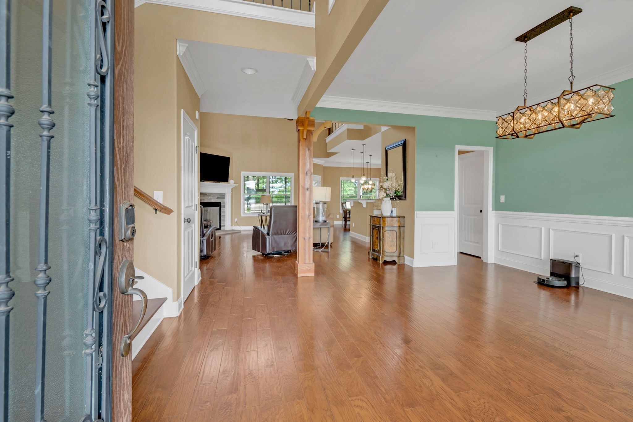 33 Ivy Dr