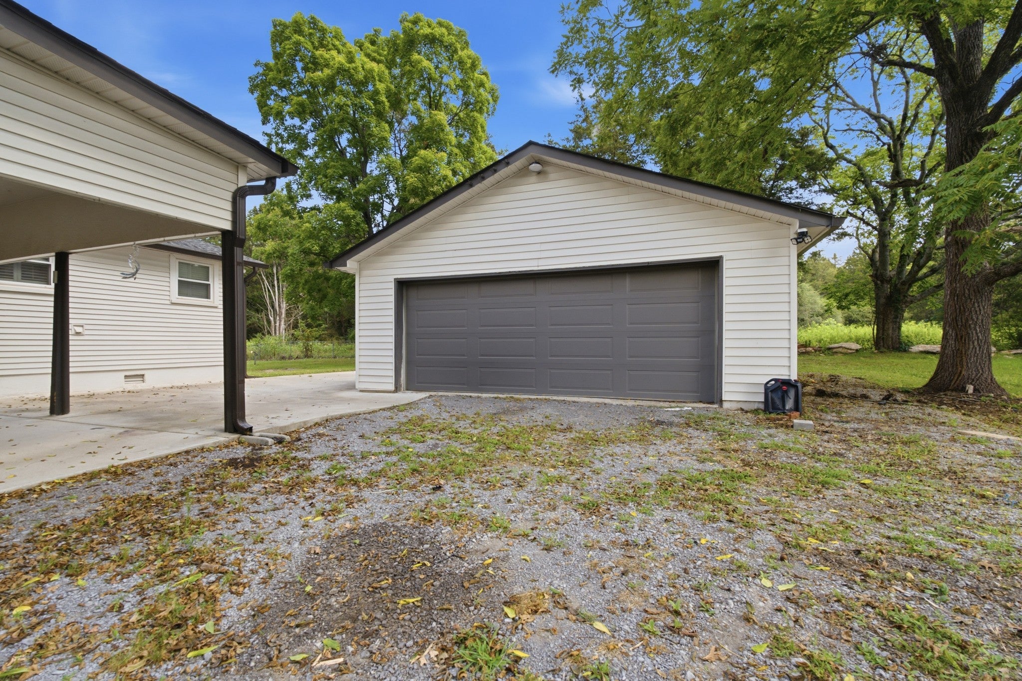 3520 W Jefferson Pike