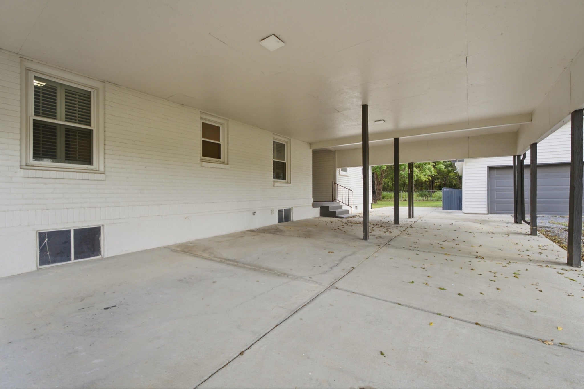 3520 W Jefferson Pike