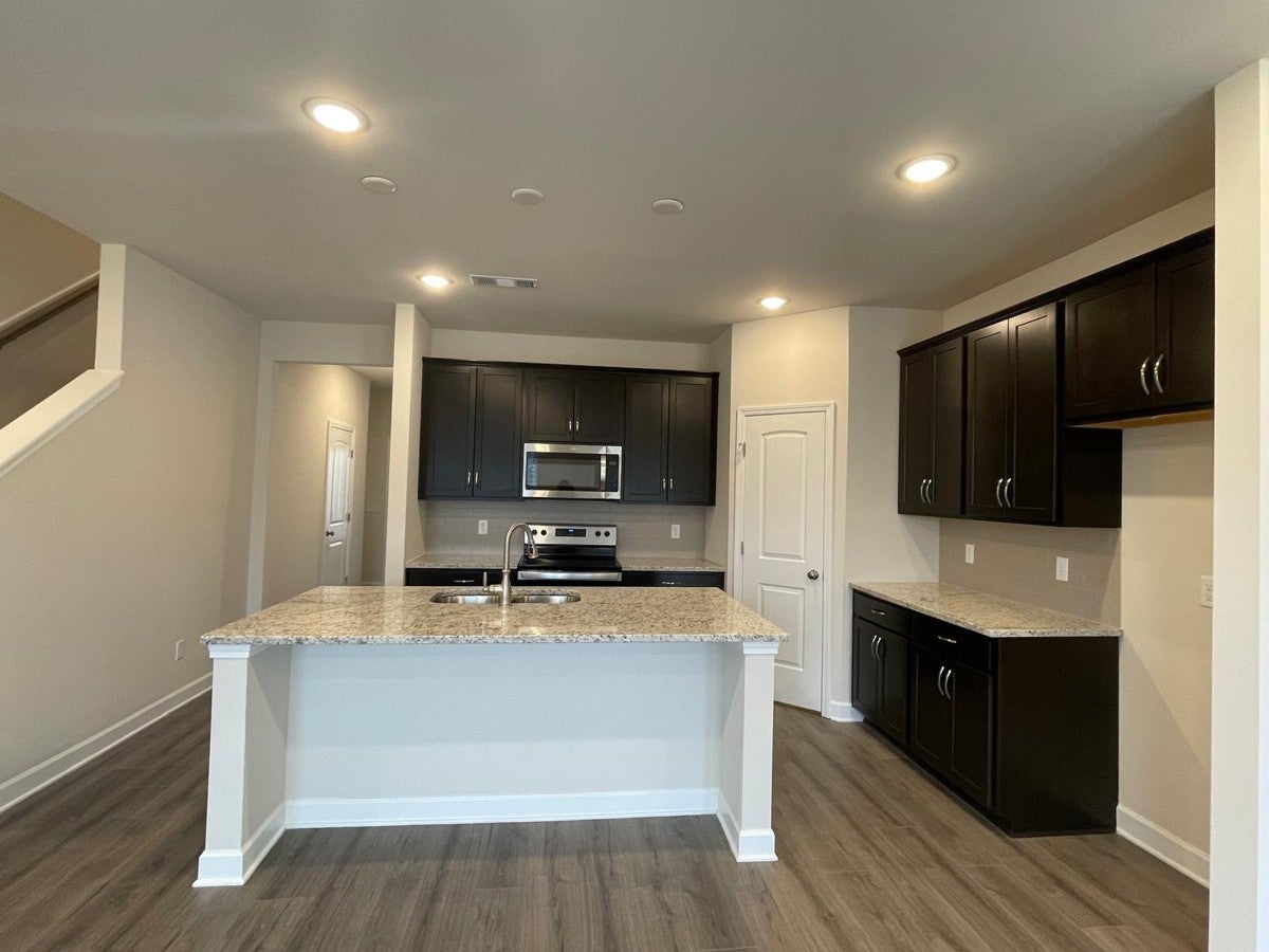 120 Fister Dr