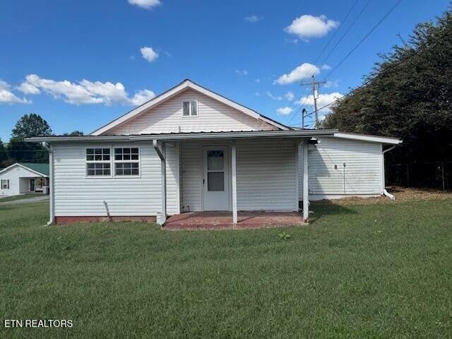 123 Groves Rd