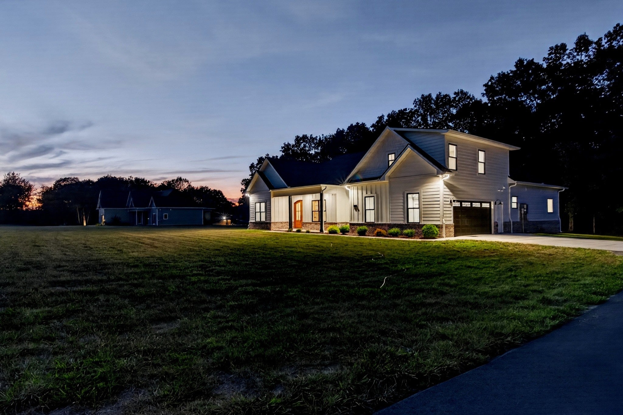 933 Ovoca Lake Rd