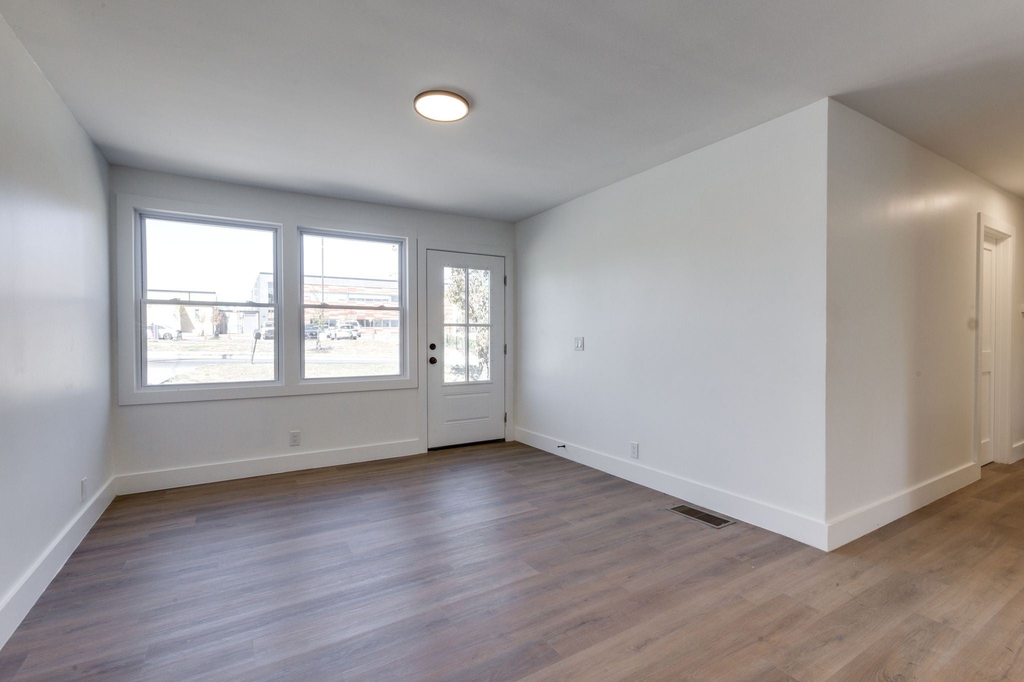 261 Paragon Mills Rd