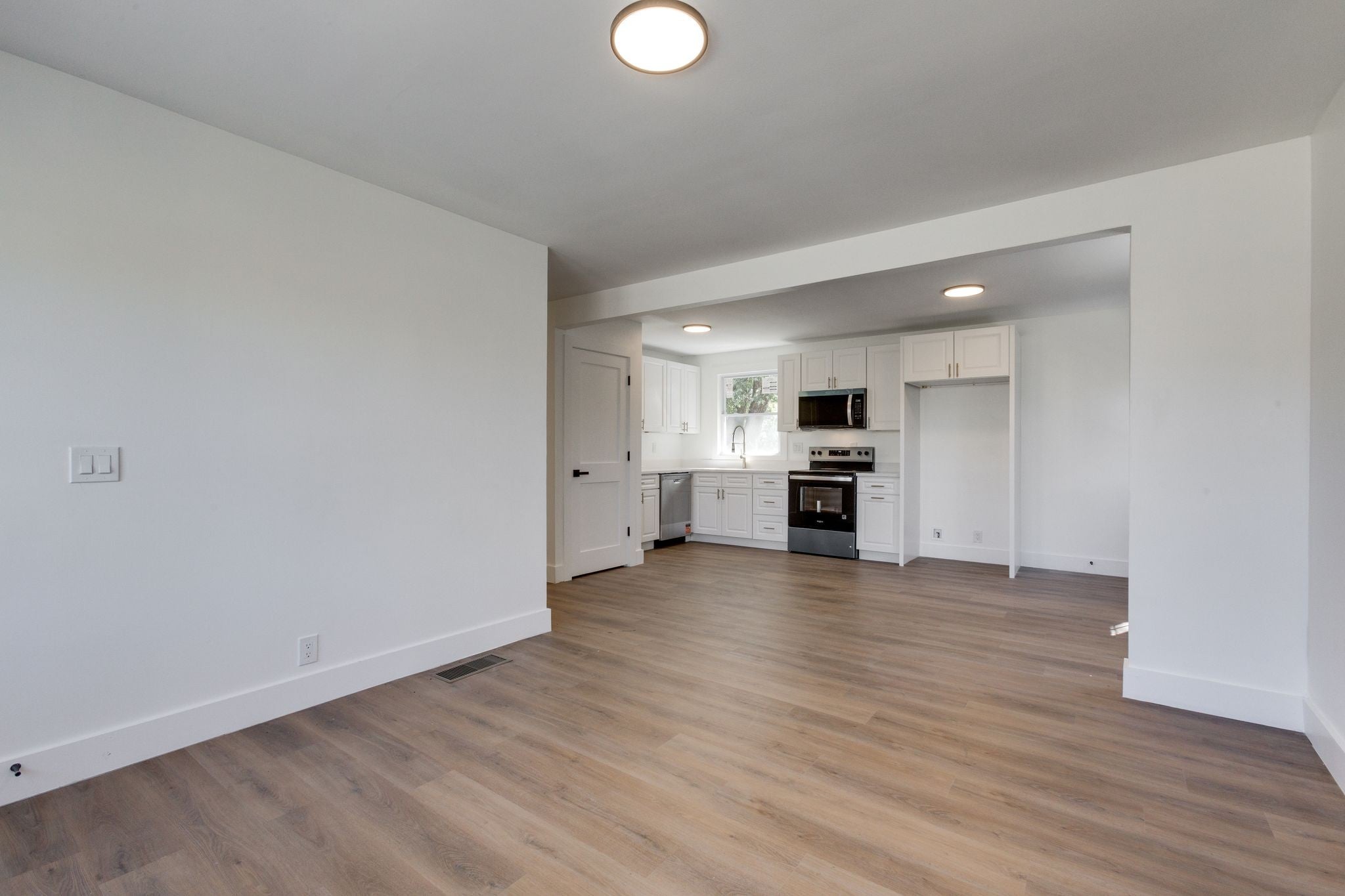 261 Paragon Mills Rd