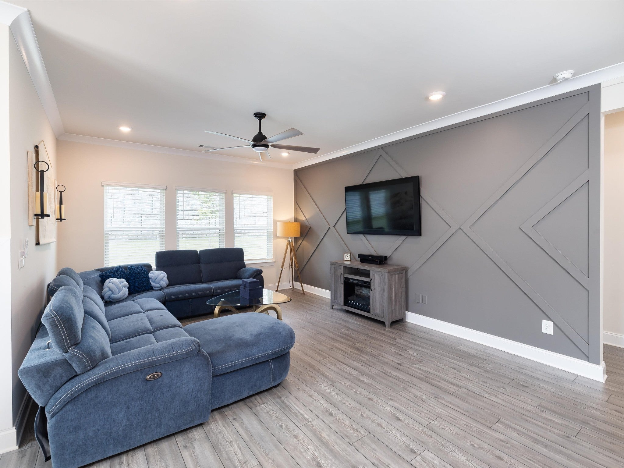 7389 Blue Gable Rd