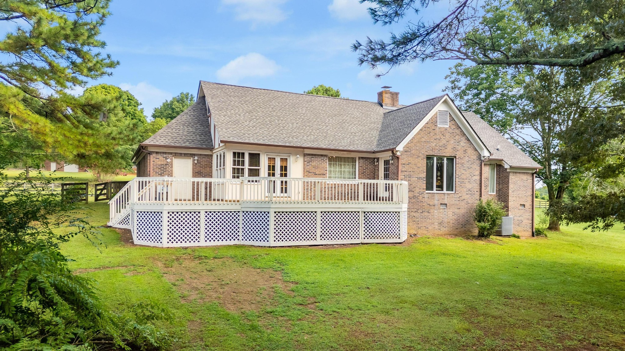 275 Country Place Drive NW