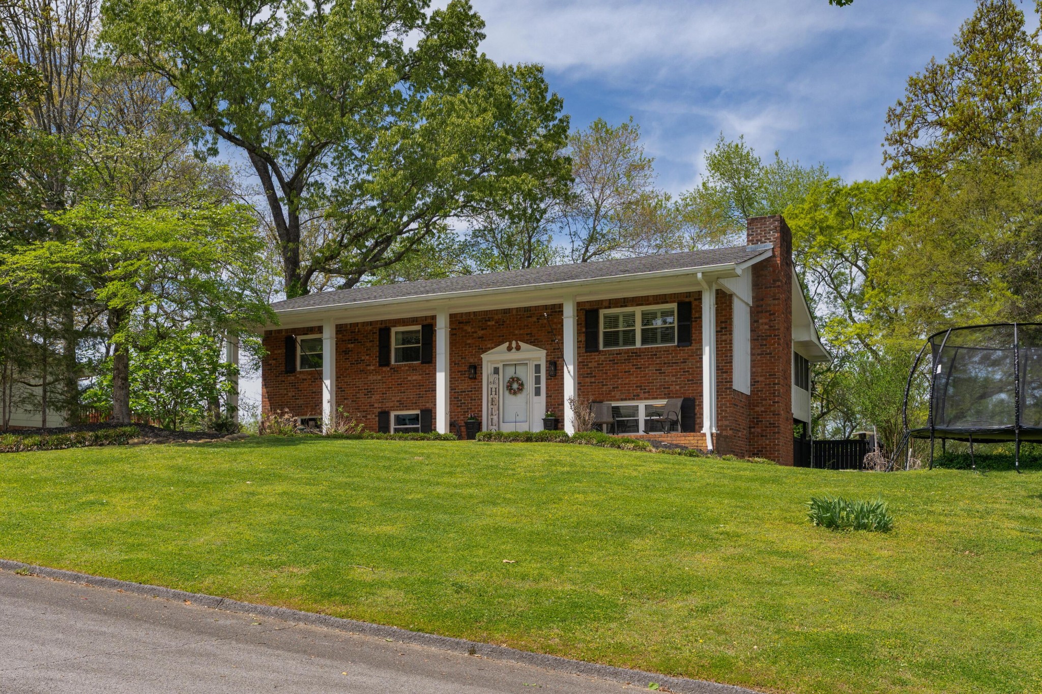 9211 Ramblewood Drive