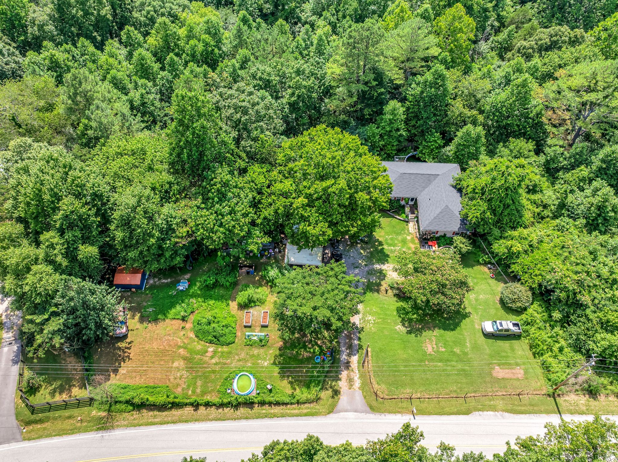 5569 Parker Branch Rd