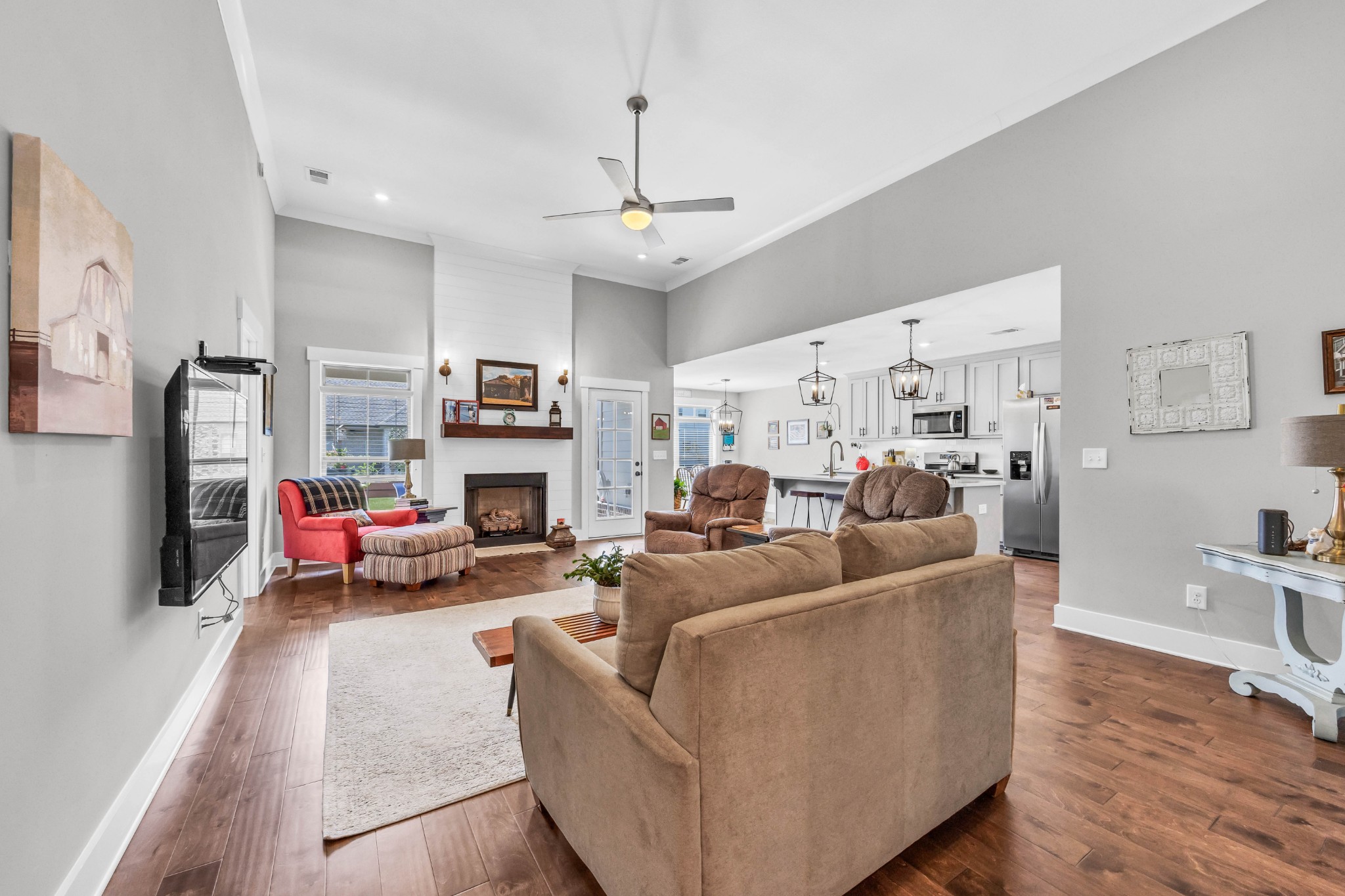 827 Jersey Dr