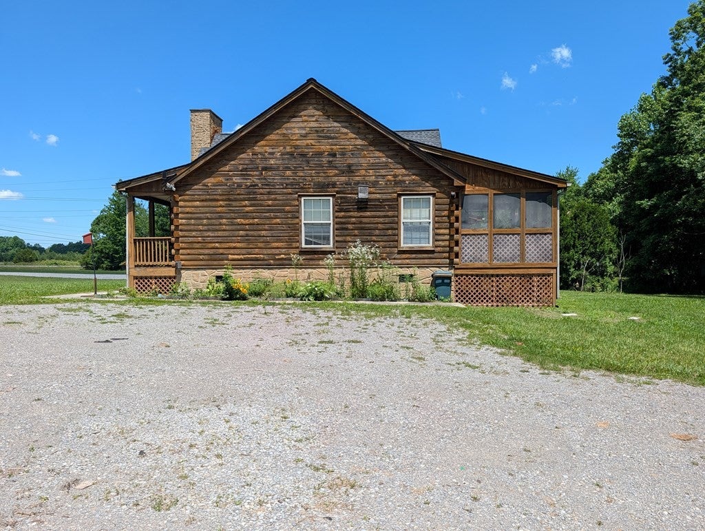 16938 Highway 70 N