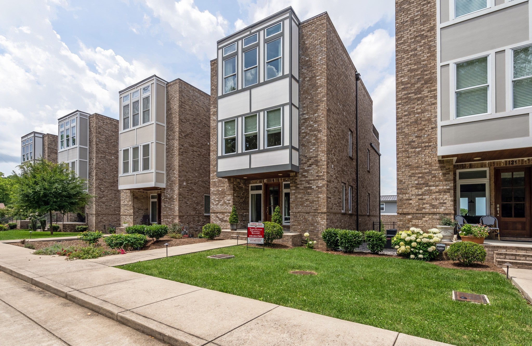 119 Demoss Rd