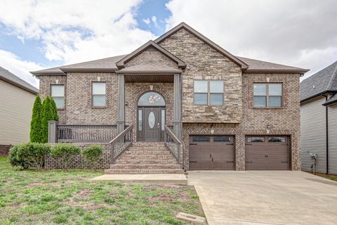 1312 Golden Eagle Way Clarksville TN 37040