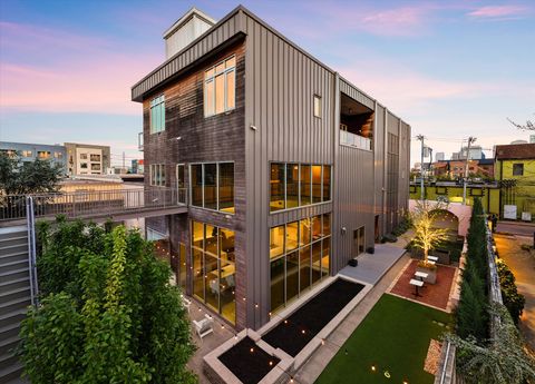 Photo of 312 Madison St, Nashville, TN 37208 (MLS # 3147288)