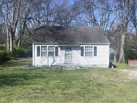 1011 Aladdin Dr Nashville TN 37217