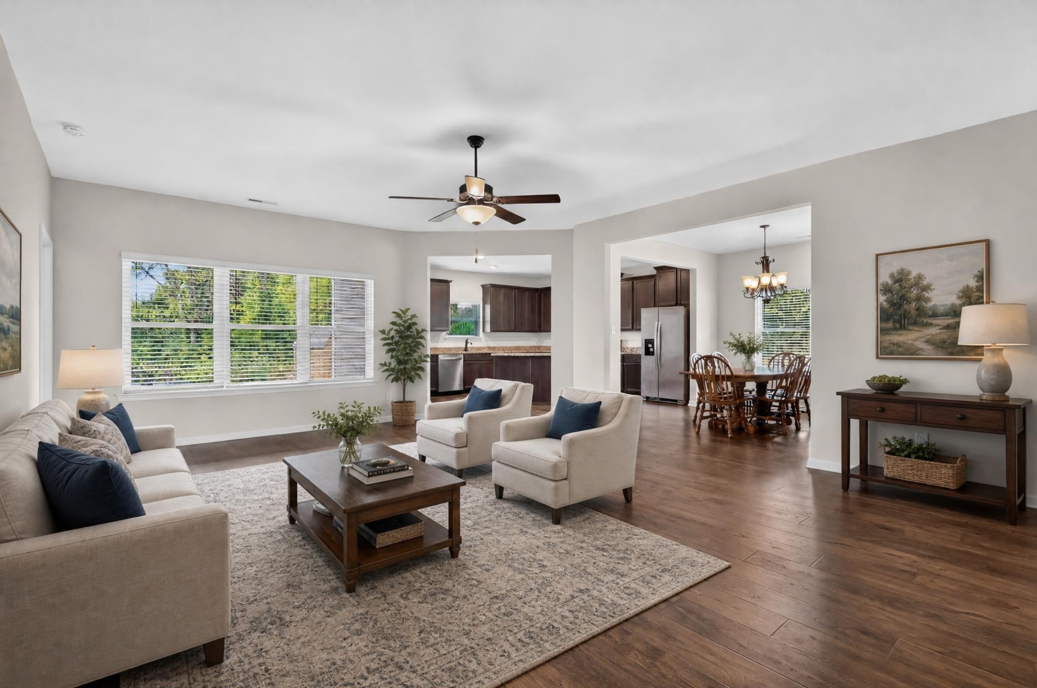 560 Fredericksburg Dr