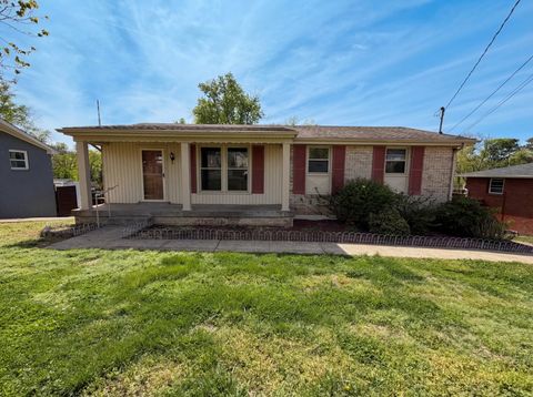 Photo of 411 Benita Dr, Nashville, TN 37211 (MLS # 3170849)