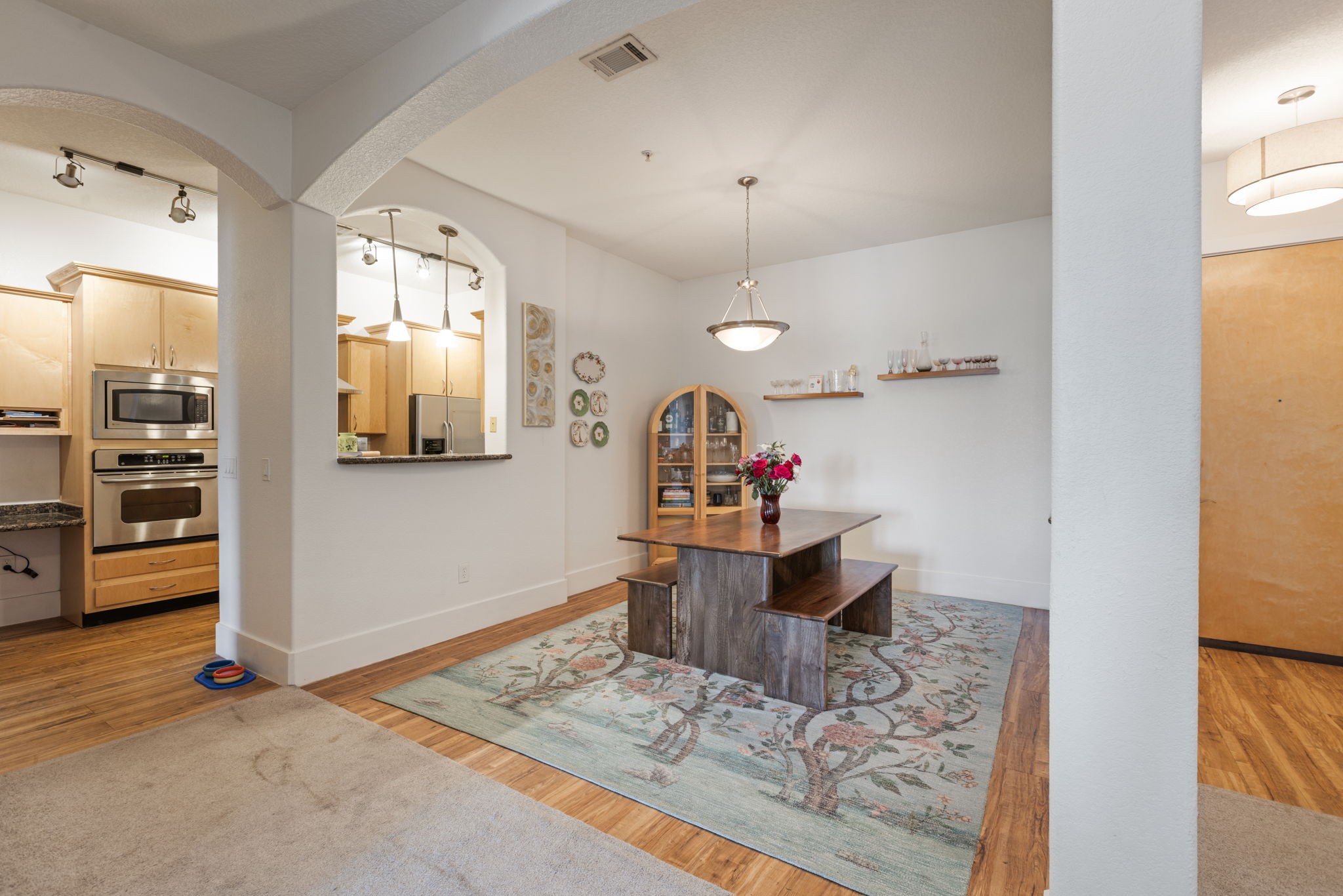 2600 Hillsboro Pike 327