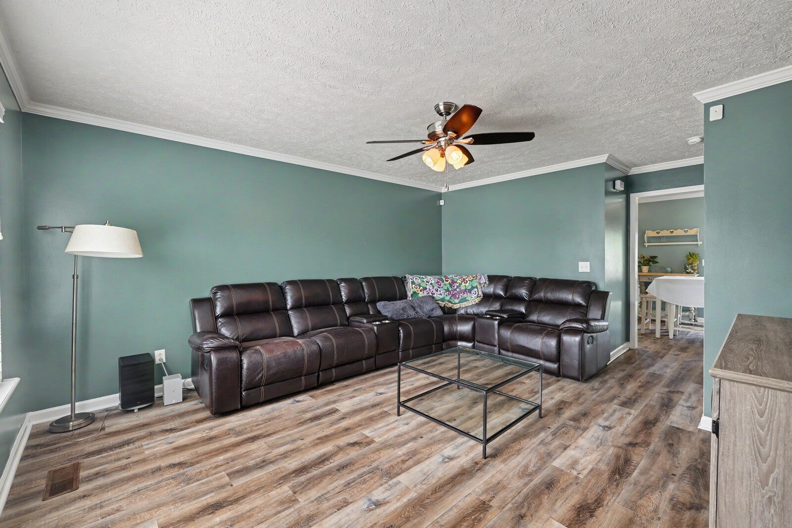4974 Camborne Cir