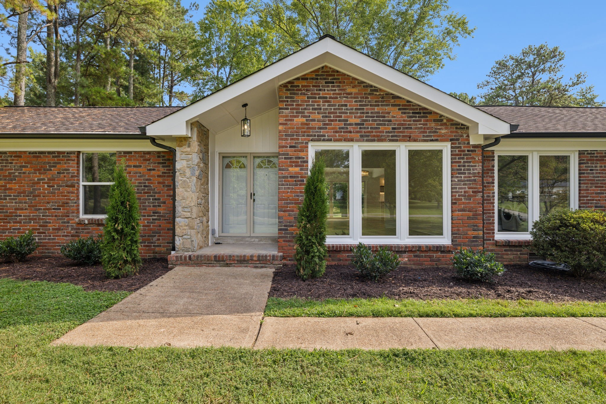 8113 Dozier Pl