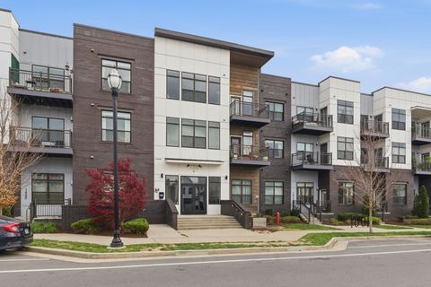 Photo of 1638 54th Ave N #316, Nashville, TN 37209 (MLS # 3172971)